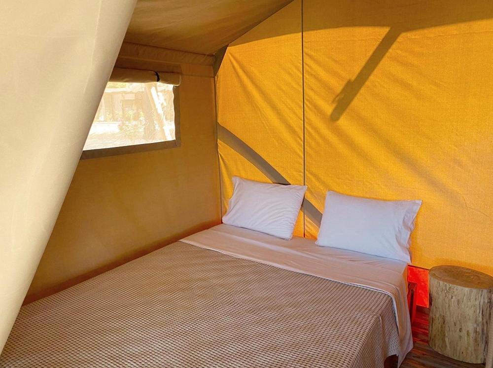 Mareleon Camping Ofrínion Exterior foto